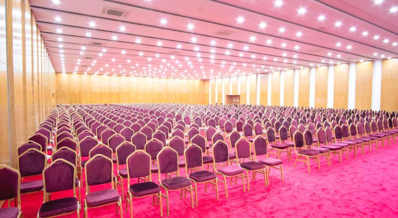Cculb Resort & Convention Hall Gazipur Esterno foto