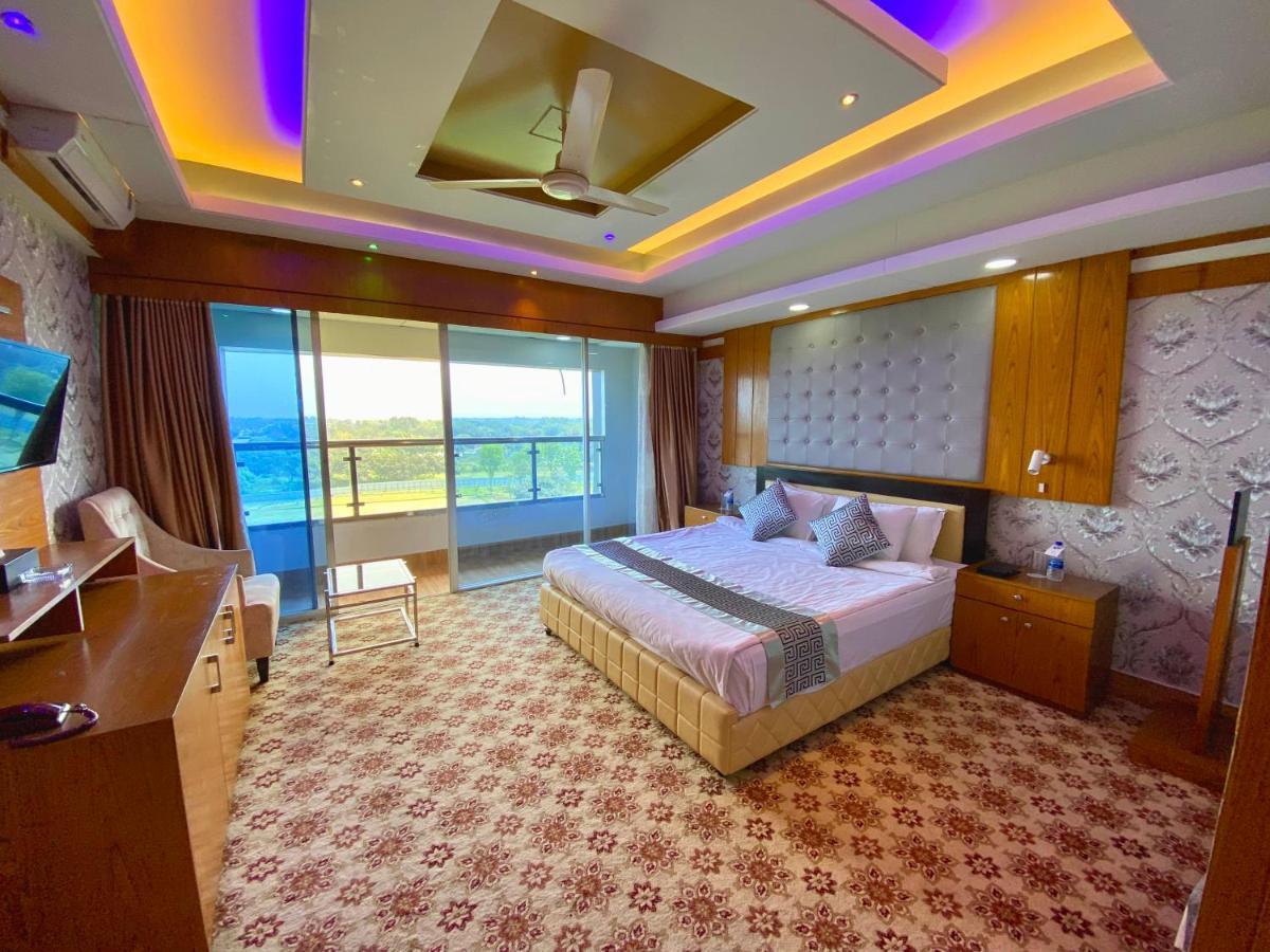 Cculb Resort & Convention Hall Gazipur Esterno foto