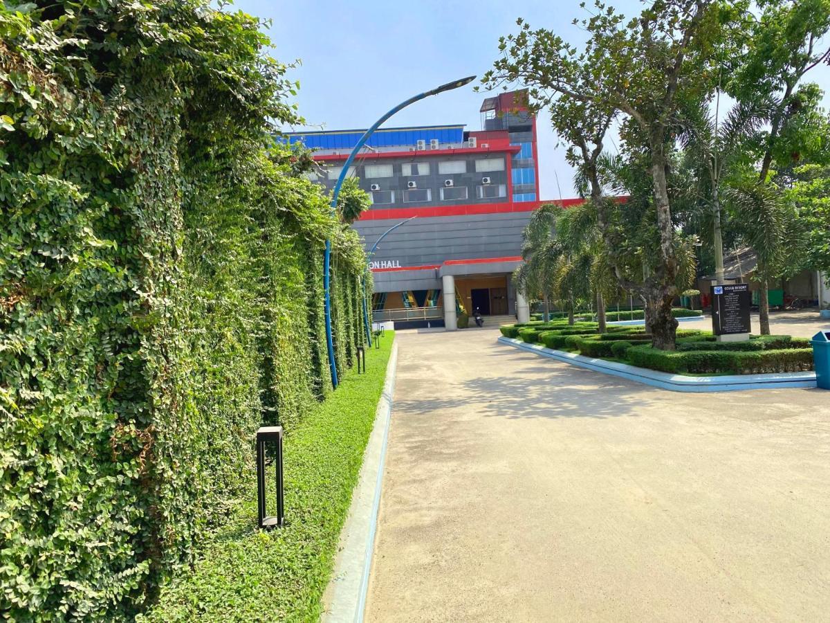 Cculb Resort & Convention Hall Gazipur Esterno foto